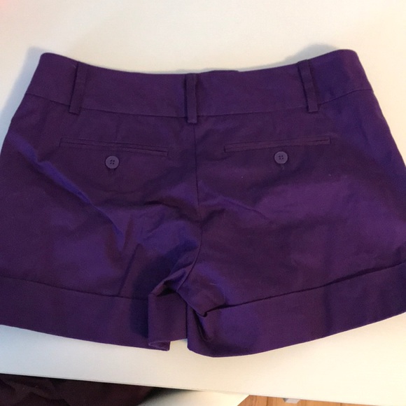 New York and company shorts. - Picture 3 of 4